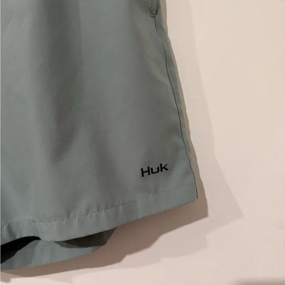 Huk pursuit volley swim shorts - Picture 3 of 9